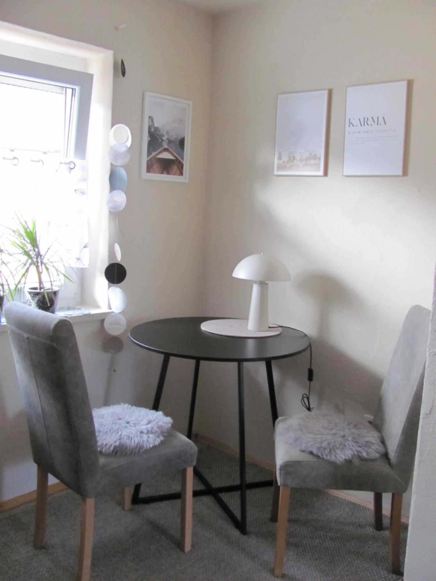 #2 Ruhiges Gemuetliches Ferienzimmer Mit 2 Einzelbetten Gemeinschaftsbad W-Lan Airport Nah Late Night Check In Haus Nr 9,5 Trunkelsberg Bagian luar foto